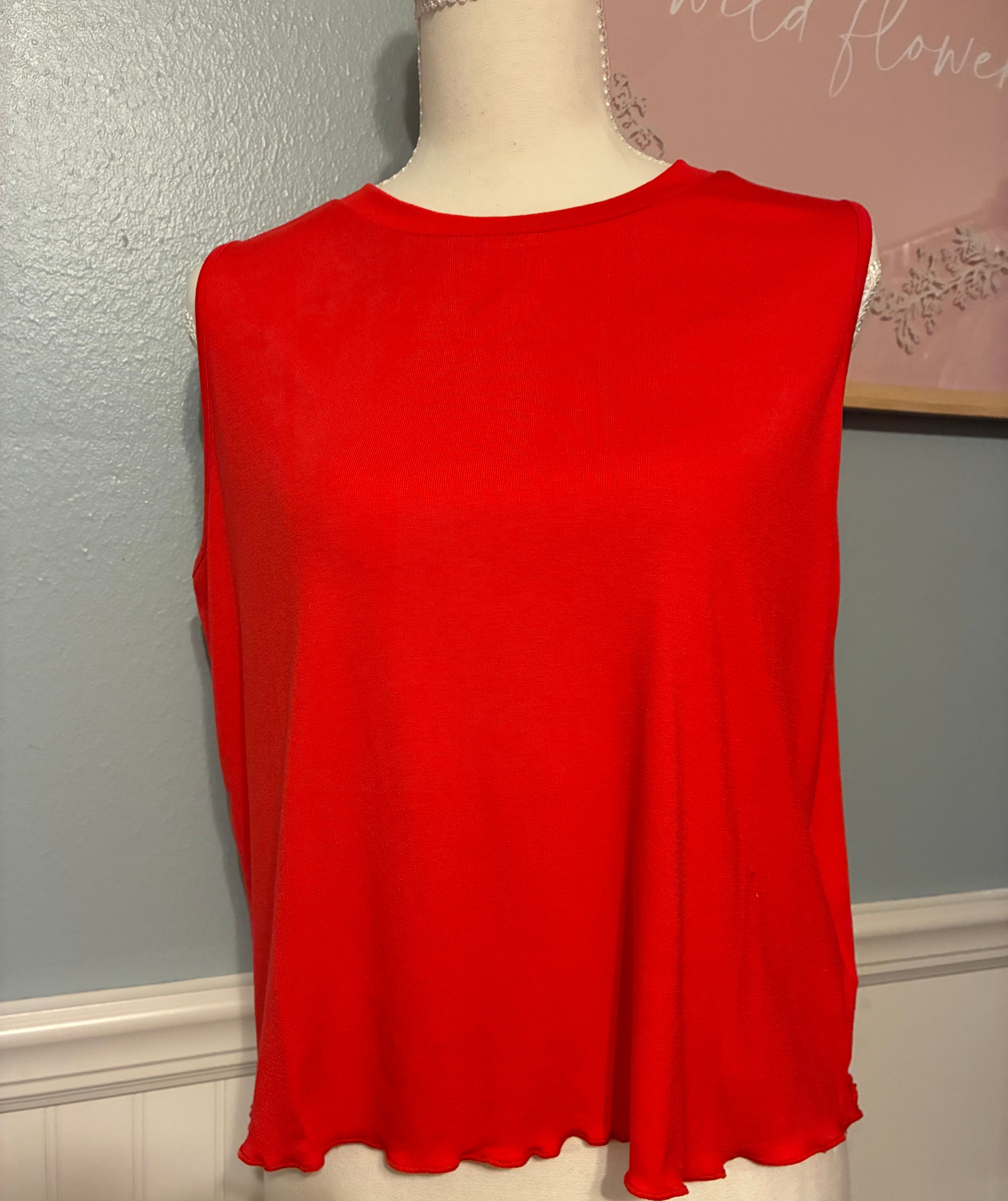 Basic Tank- Red